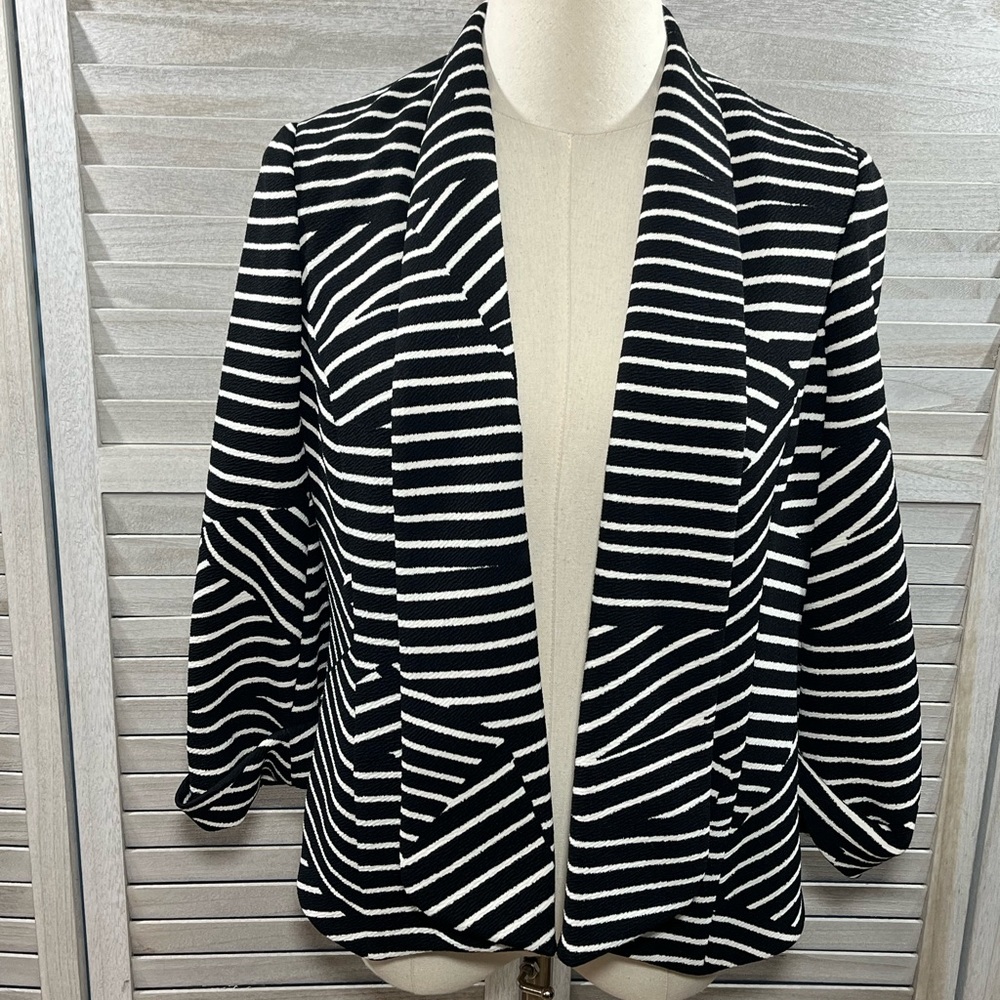 KASPER Women's Striped Drape Front Blazer Folded Sleeves Black/White-4P